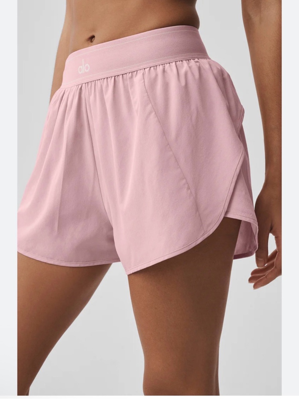 ALO Yoga Match Point Shorts Vintage Pink